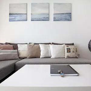 https://casa-helieta.in-canary-islands.com